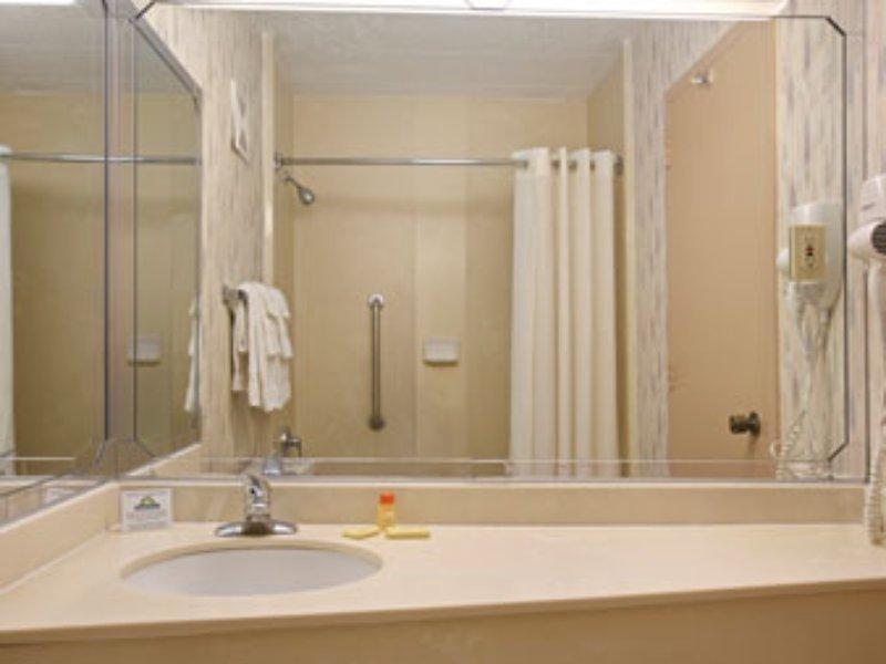 Days Inn Port Jervis Cameră foto